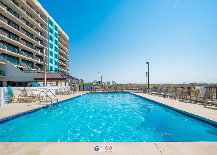 Apartment Island Winds East 207