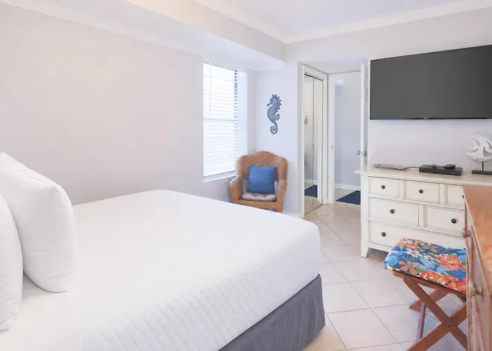 Island Winds East 207 Apartment